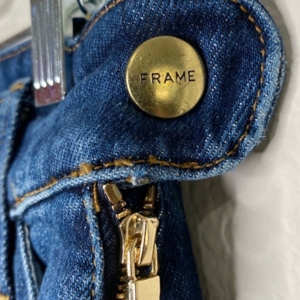 FRAME Flounce Side Zip Flare Jeans Delavan Wash - Picture 13 of 13